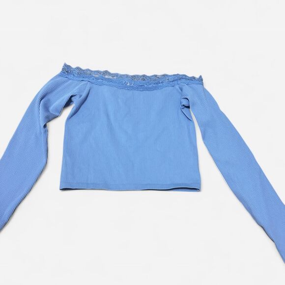 Out from Under Melani Seamless off the shoulder long sleeve crop top - Picture 2 of 4